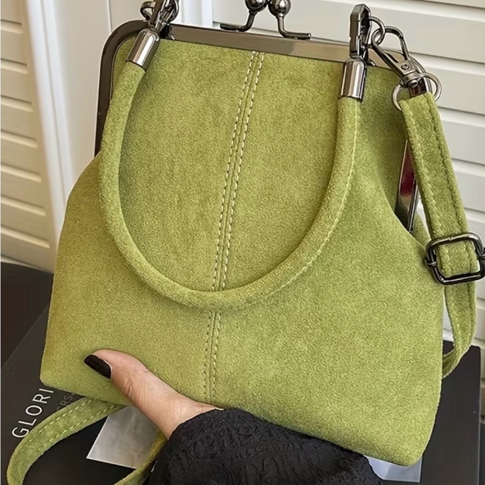 UNIQUE GREEN HANDBAG W/STRAP by Gecko - Picture 3 of 15